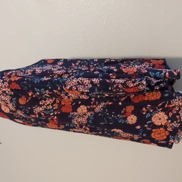 Democracy floral hi low blouse size 1X - Picture 4 of 13